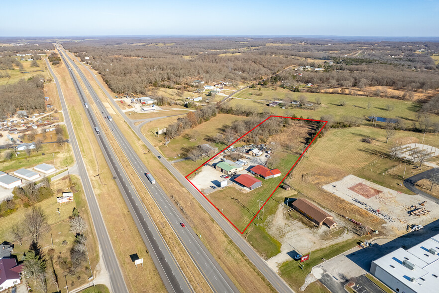 22472 Highway MM, Lebanon, MO en venta - Foto del edificio - Imagen 1 de 10