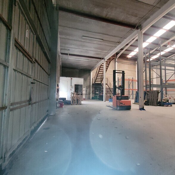 Nave en Fuente el Saz de Jarama, Madrid en venta - Foto del interior - Imagen 2 de 2