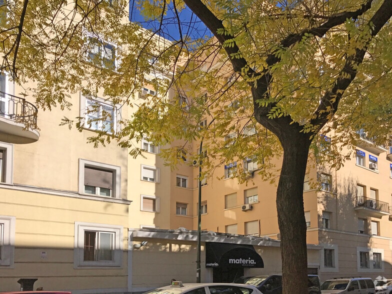 Calle de Juan Bravo, 25, Madrid, Madrid en alquiler - Foto del edificio - Imagen 3 de 3