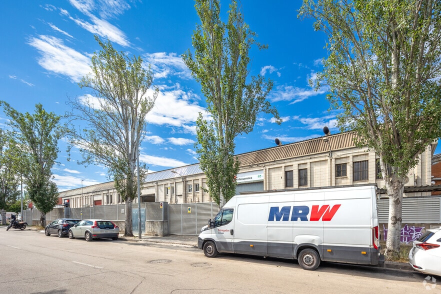 Nave en Sant Cugat del Vallès, Barcelona en venta - Foto del edificio - Imagen 2 de 2