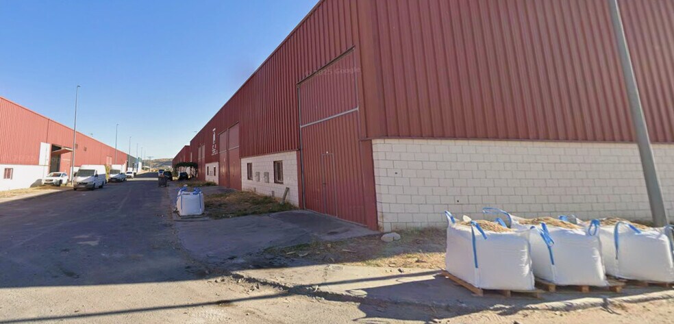 Textil, Navalmoral de la Mata, Cáceres en venta - Foto del edificio - Imagen 3 de 3