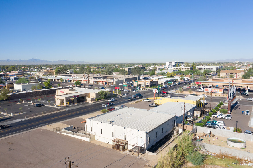 718 E Hatcher Rd, Phoenix, AZ en alquiler - Foto del edificio - Imagen 2 de 12