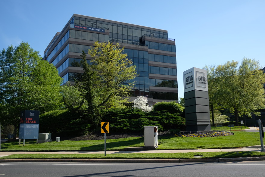 6116 Executive Blvd, Rockville, MD en alquiler - Foto del edificio - Imagen 3 de 19