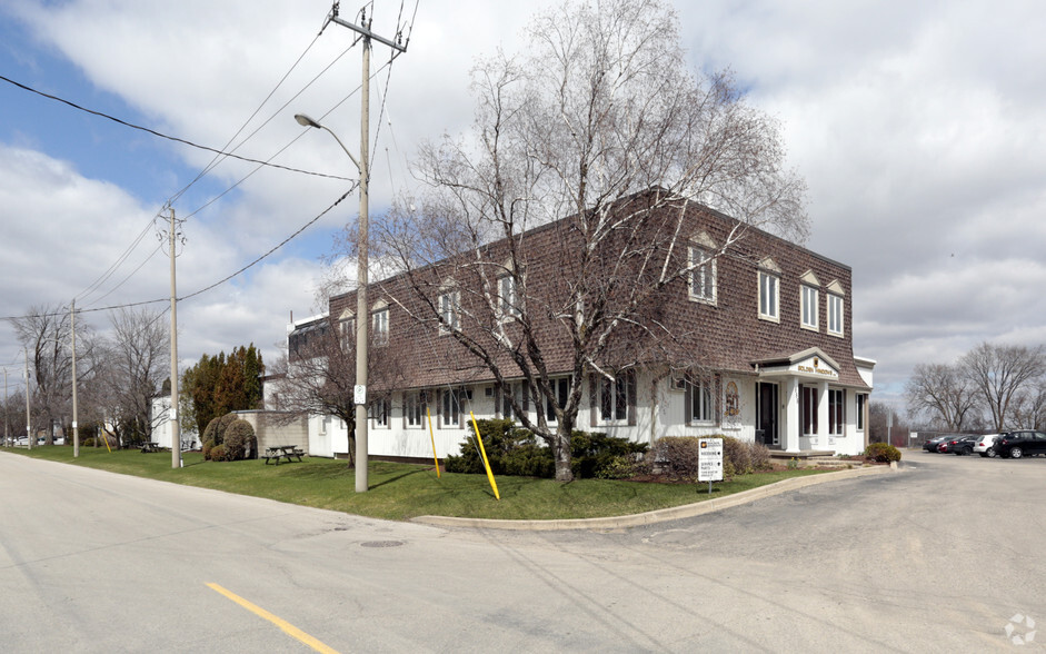 888 Guelph St, Kitchener, ON en venta - Foto principal - Imagen 1 de 2