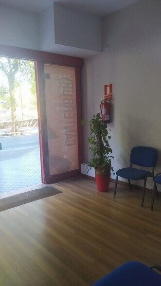 Local en Córdoba, Córdoba en venta - Foto del edificio - Imagen 2 de 7