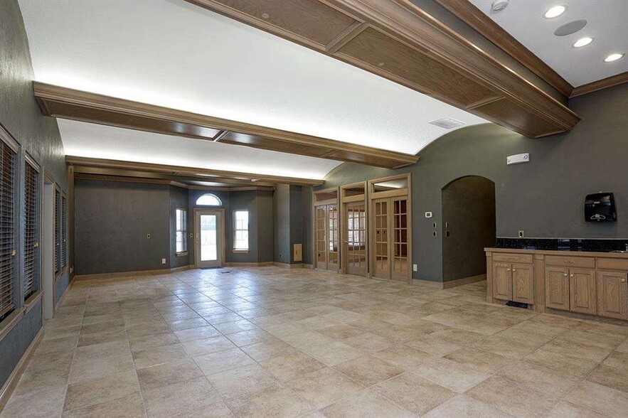 1760 W Lakeview Rd, Stillwater, OK en venta - Foto del interior - Imagen 3 de 35