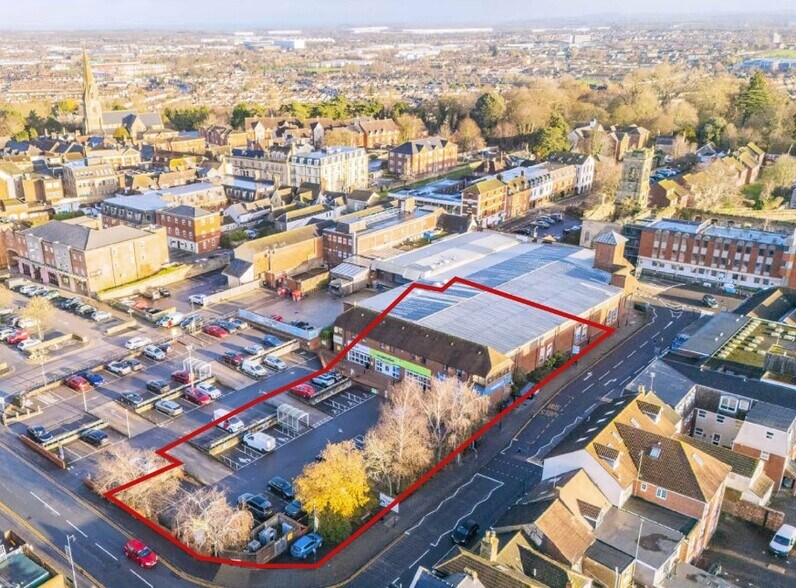 Swindon Ground Rent Portfolio cartera de 2 inmuebles en venta en LoopNet.es - Vista aérea - Imagen 3 de 3