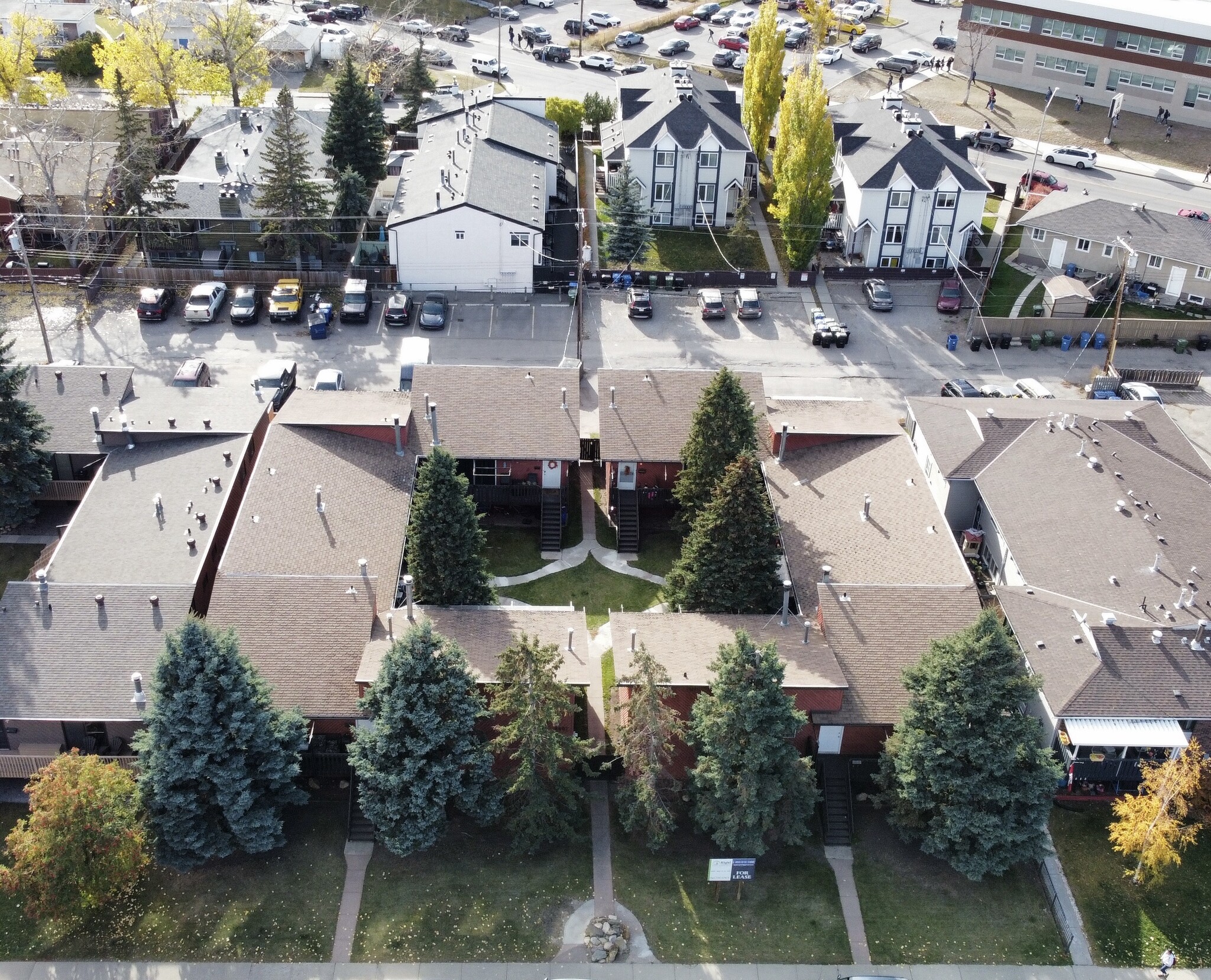 4607 73 St NW, Calgary, AB en venta Foto del edificio- Imagen 1 de 35