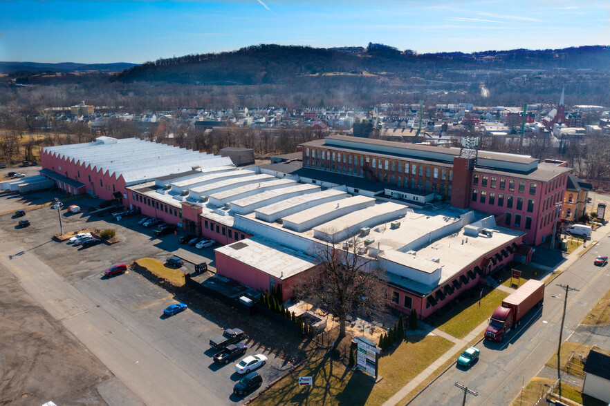 224 Stockton St, Phillipsburg, NJ en alquiler - Foto del edificio - Imagen 2 de 30