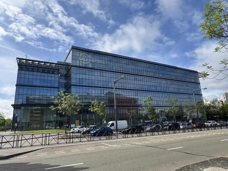 15 Avenue Du Centre, Guyancourt en alquiler - Foto del edificio - Imagen 2 de 8