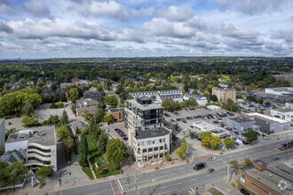 10376 Yonge St, Richmond Hill, ON - VISTA AÉREA  vista de mapa