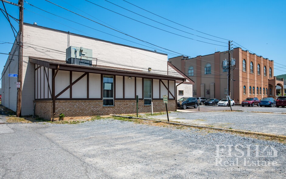 227 Academy St, Williamsport, PA en venta - Foto del edificio - Imagen 3 de 16