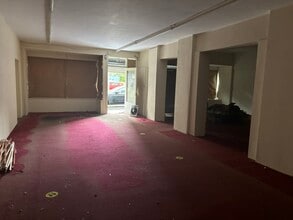 107-115 Glasgow Rd, Dumbarton en alquiler Foto del interior- Imagen 2 de 2