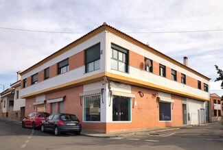 Más detalles de Callejón Barranca, 12, Burguillos de Toledo - Edificio residencial​ en venta