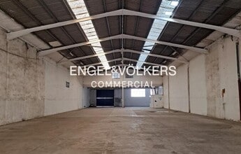 Nave en L'Hospitalet de Llobregat, Barcelona en alquiler Foto del interior- Imagen 1 de 12