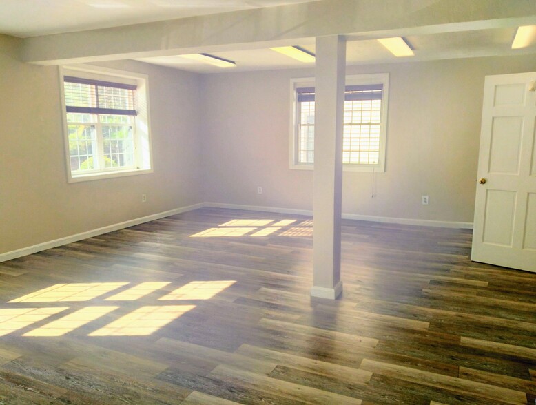 269 Hanover St, Hanover, MA en alquiler - Foto del interior - Imagen 3 de 8