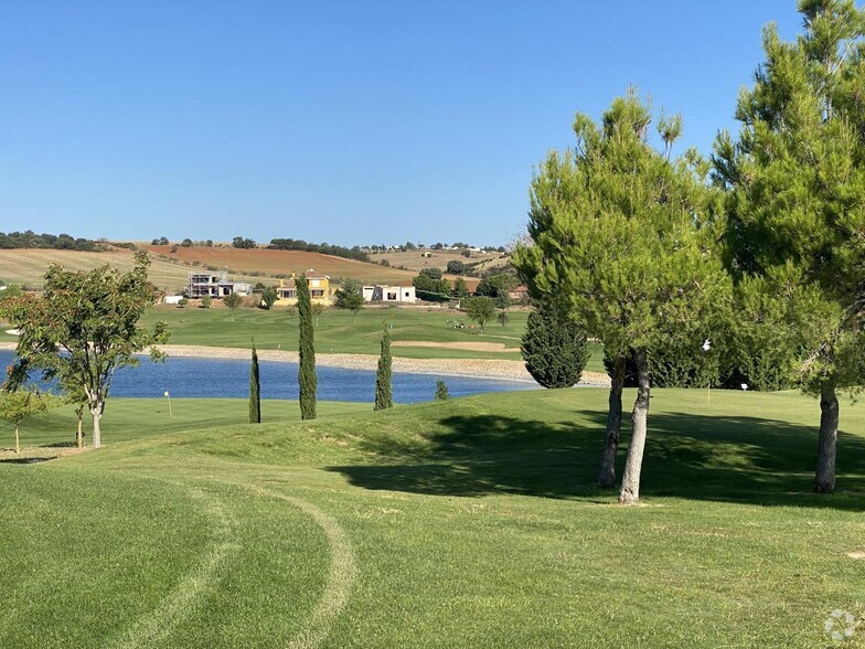 Terrenos en Cabanillas Del Campo, Guadalajara en venta - Foto del edificio - Imagen 3 de 15