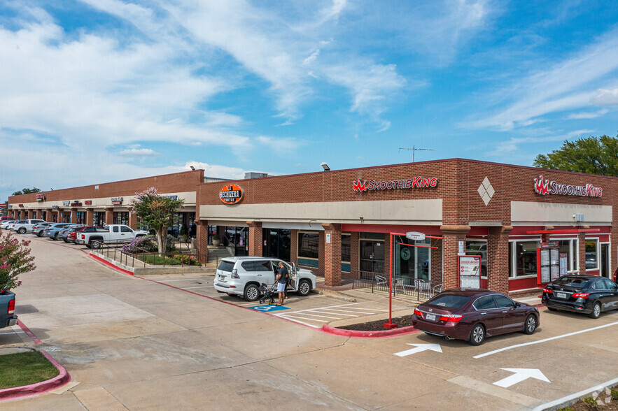 5600 Rufe Snow Dr, Fort Worth, TX en alquiler - Foto del edificio - Imagen 1 de 6