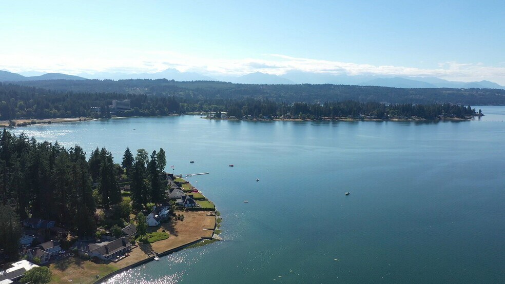 3026 Marine Dr, Bremerton, WA en venta - Vídeo de anuncio comercial - Imagen 2 de 34
