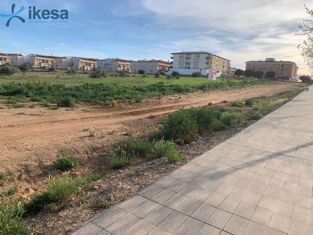 Terreno en Villanueva de la Serena, Badajoz en venta Foto del edificio- Imagen 1 de 14