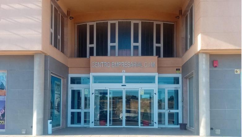 Oficina en El Ejido, Almería en alquiler Foto del edificio- Imagen 1 de 7