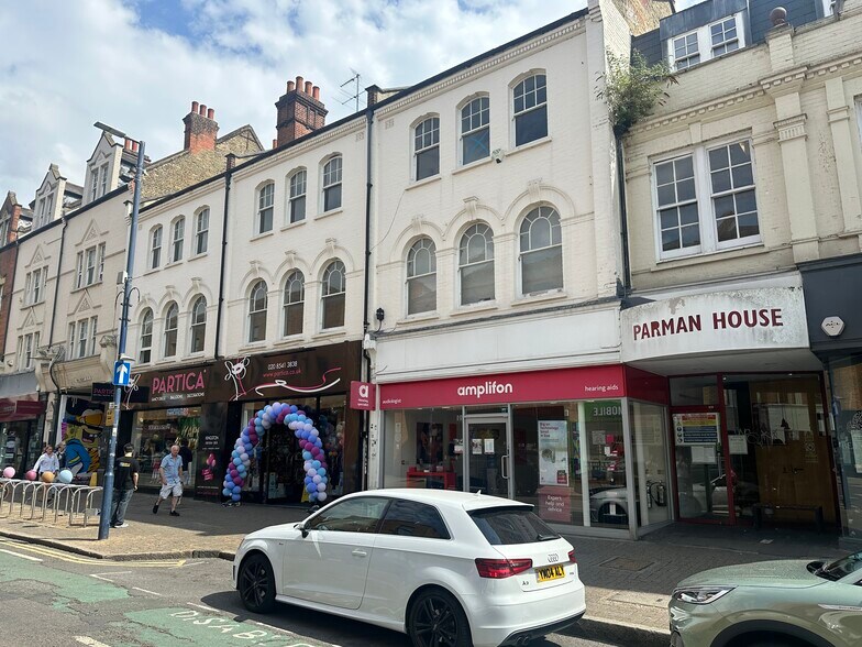 38-42 Fife Rd, Kingston Upon Thames en alquiler - Foto del edificio - Imagen 3 de 3