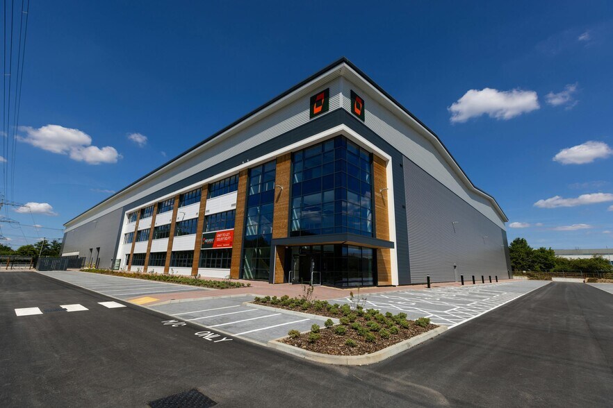 135 Mauretania Rd, Nursling en alquiler - Foto del edificio - Imagen 3 de 19