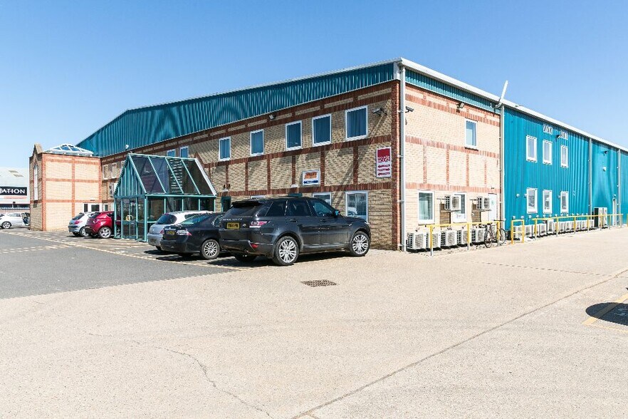 Newark Rd, Peterborough en alquiler - Foto del edificio - Imagen 1 de 9