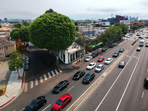 8460 Santa Monica Blvd, West Hollywood, CA - VISTA AÉREA  vista de mapa