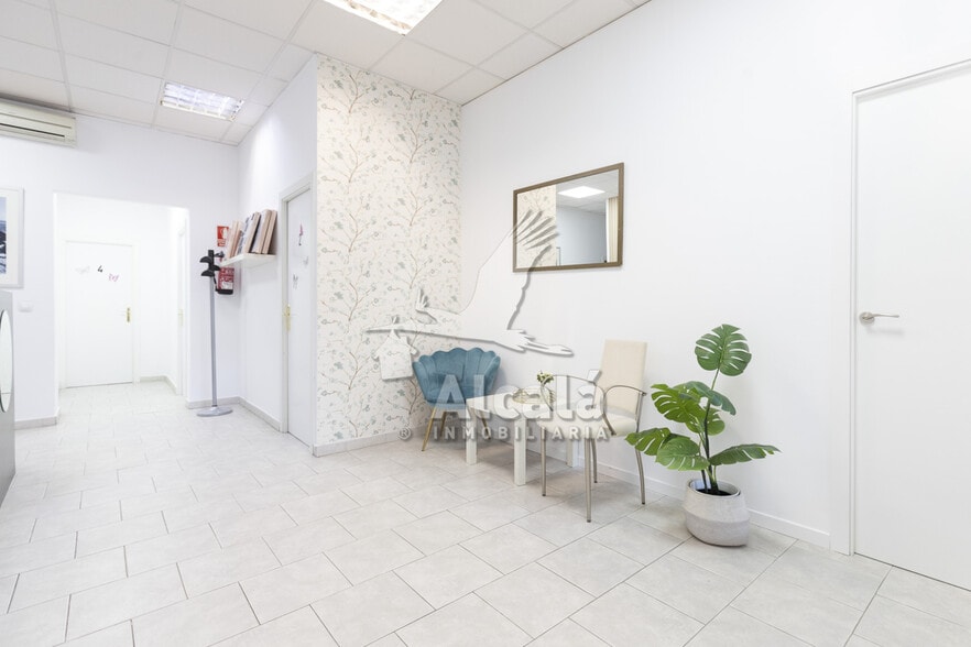Edificio residencial en Alcalá de Henares, Madrid en venta - Foto principal - Imagen 1 de 2