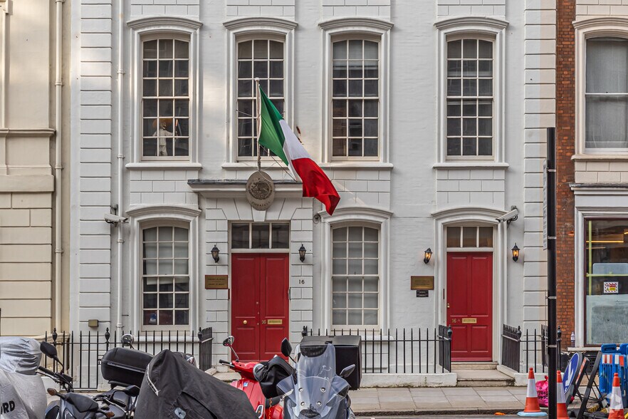 16-16A St George St, London en alquiler - Foto del edificio - Imagen 3 de 14