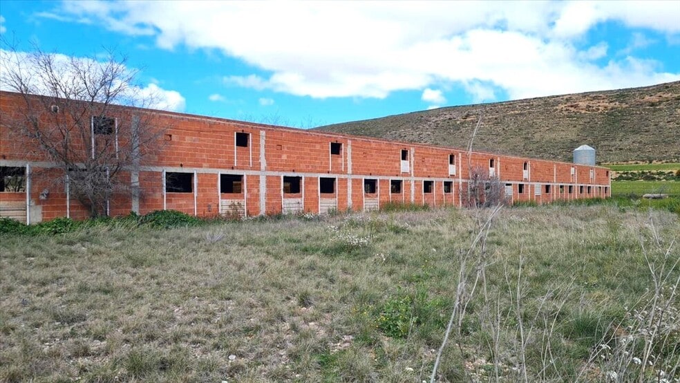 Terreno en Almonacid de la Cuba en venta - Foto del edificio - Imagen 2 de 10