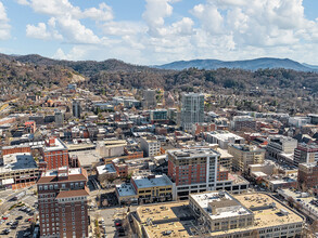 29 Page Ave, Asheville, NC - VISTA AÉREA  vista de mapa - Image1