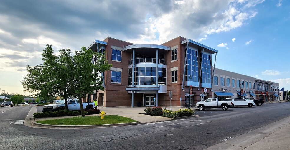 2090 Celebration Dr NE, Grand Rapids, MI en alquiler - Foto del edificio - Imagen 1 de 5