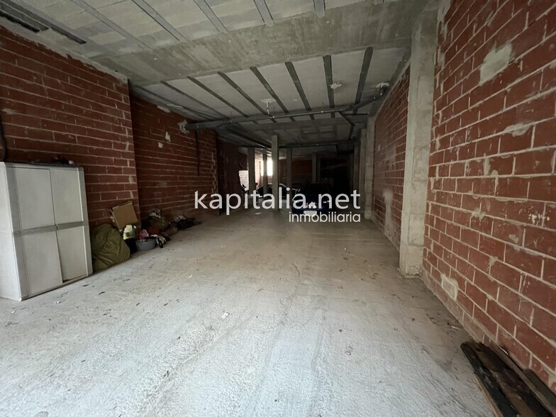 Nave en La Llosa de Ranes, Valencia en venta - Foto del edificio - Imagen 2 de 4