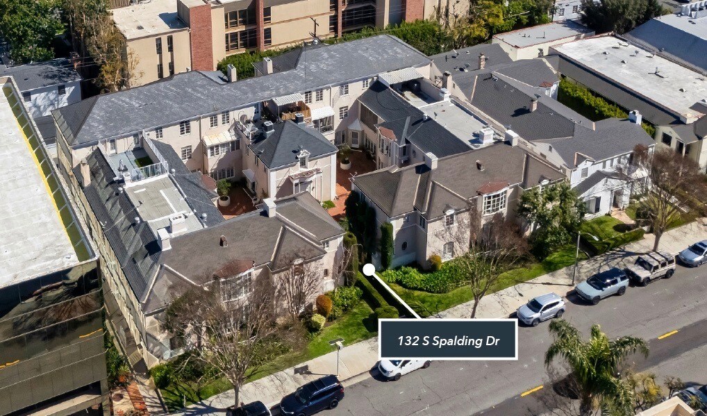 132 S Spalding Dr, Beverly Hills, CA en venta Foto del edificio- Imagen 1 de 1