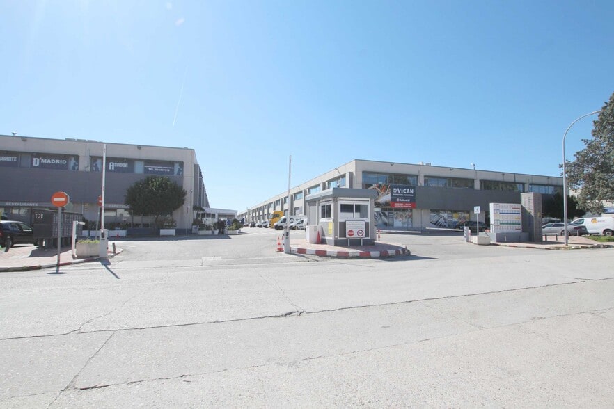 Nave en Meco, Madrid en venta - Foto del edificio - Imagen 2 de 4
