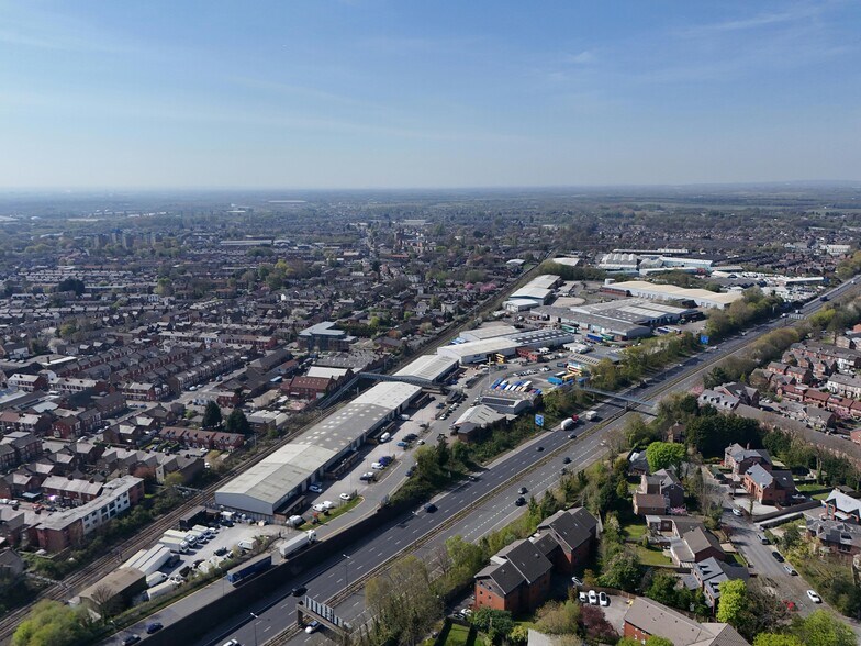 L3 Estate Lynwell Rd, Manchester en alquiler - Foto del edificio - Imagen 3 de 5