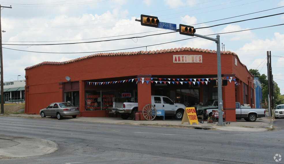 1000 N Main Ave, San Antonio, TX en venta - Foto del edificio - Imagen 2 de 2