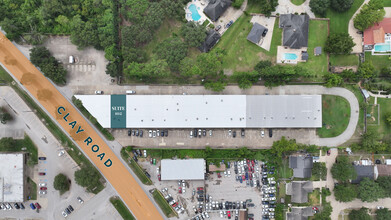 16840 Clay Rd, Houston, TX en alquiler Foto del edificio- Imagen 1 de 9