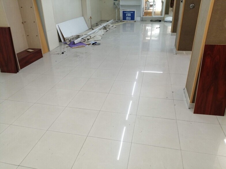 Local en San Fernando, Cádiz en venta - Foto del interior - Imagen 3 de 12