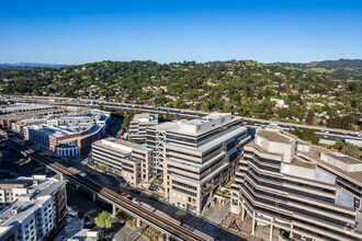 2121 N California Blvd, Walnut Creek, CA - VISTA AÉREA  vista de mapa - Image1