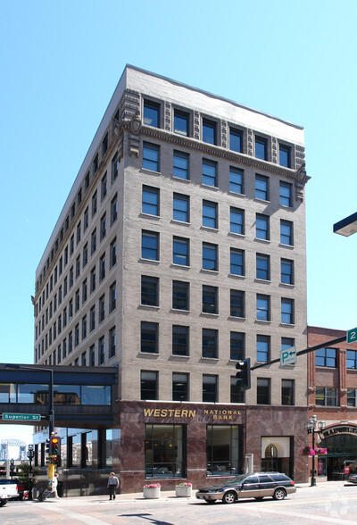 202 W Superior St, Duluth, MN en alquiler - Foto del edificio - Imagen 1 de 1