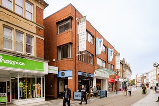Más detalles de Nicholsons Walk, Maidenhead - Local en alquiler