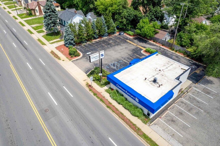 22 N Telegraph Rd, Pontiac, MI en alquiler - Foto del edificio - Imagen 2 de 9