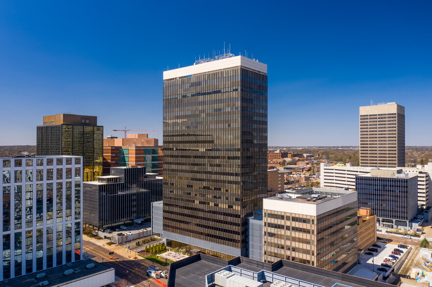 7777 Bonhomme Ave, Clayton, MO en alquiler - Foto del edificio - Imagen 2 de 13