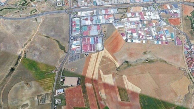 Más detalles de la Pinilla, 1A, Arapiles - Terreno en alquiler