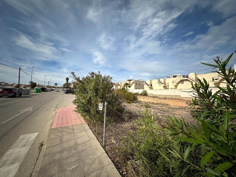 Terreno en Orihuela en venta - Foto del edificio - Imagen 3 de 8