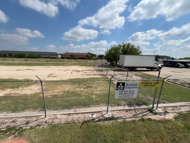 3225 N. Sugar Road-Storage Yard area Rd, Pharr, TX en alquiler - Foto del edificio - Imagen 2 de 5