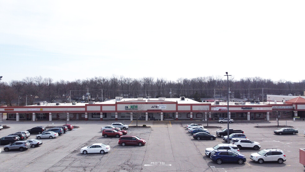 6302-6770 E State Blvd, Fort Wayne, IN en alquiler - Vista aérea - Imagen 3 de 6